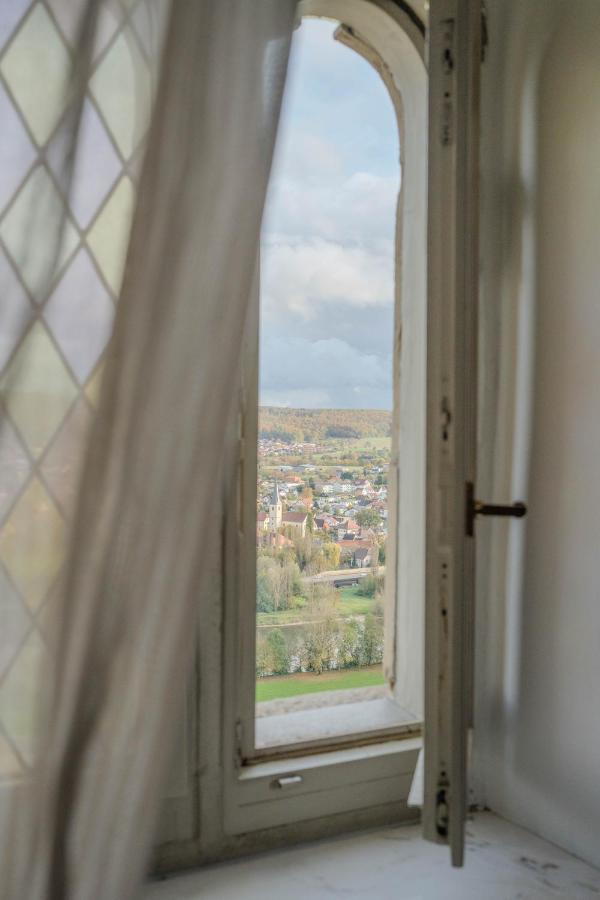 Eventlocation & Hotel Schloss Neuburg Obrigheim Esterno foto