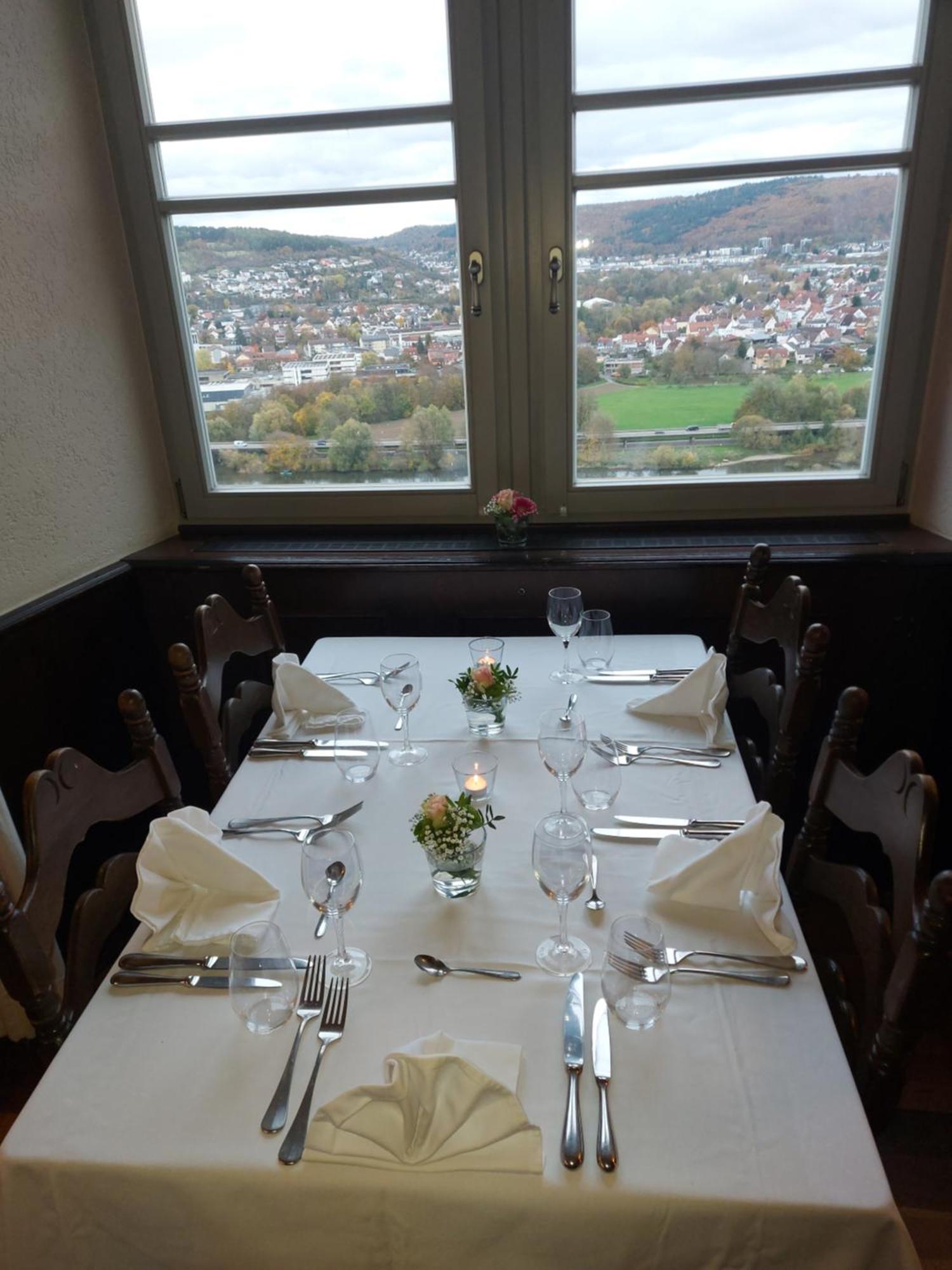 Eventlocation & Hotel Schloss Neuburg Obrigheim Esterno foto